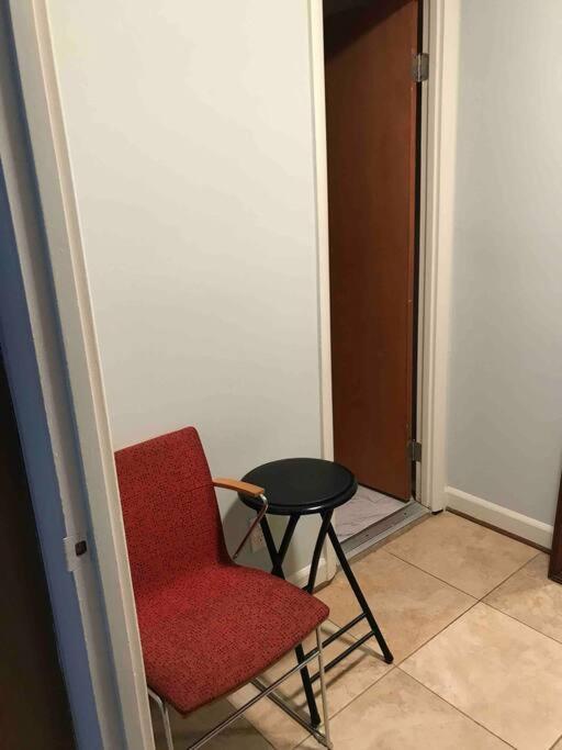 アーリントンWalk2Metro'S,Dcgem,Private,Wifi, Freeparkingアパートメント エクステリア 写真